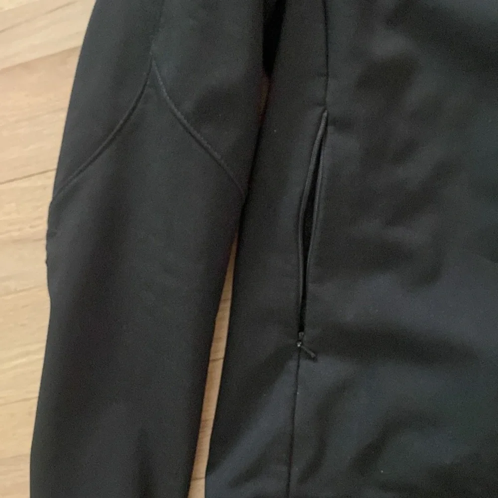 The North Face Apex Bionic Shell Jacket - Picture 8 of 11